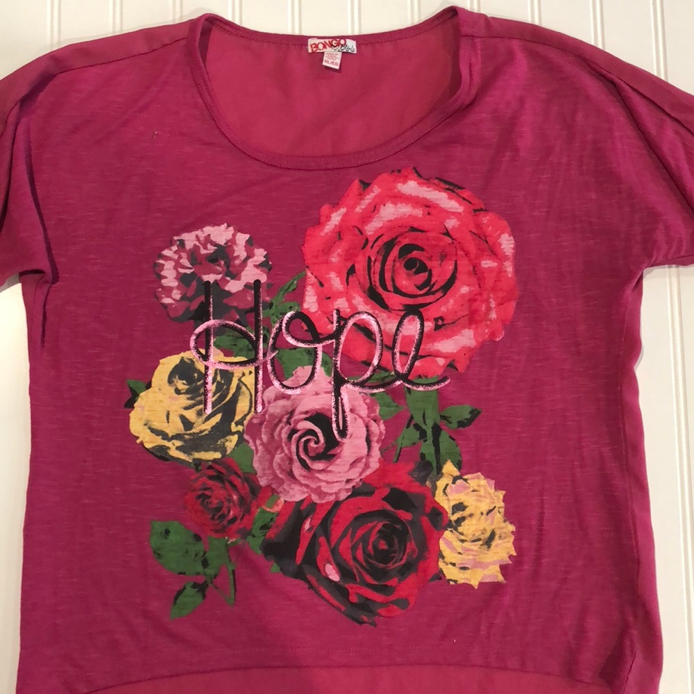 Gently used girls “Hope” short sleeve top